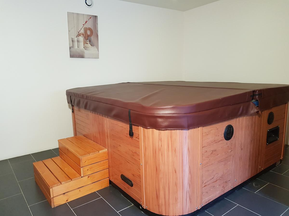 Bed and Breakfast Le Medoc De Maxou Lamarque Exterior foto