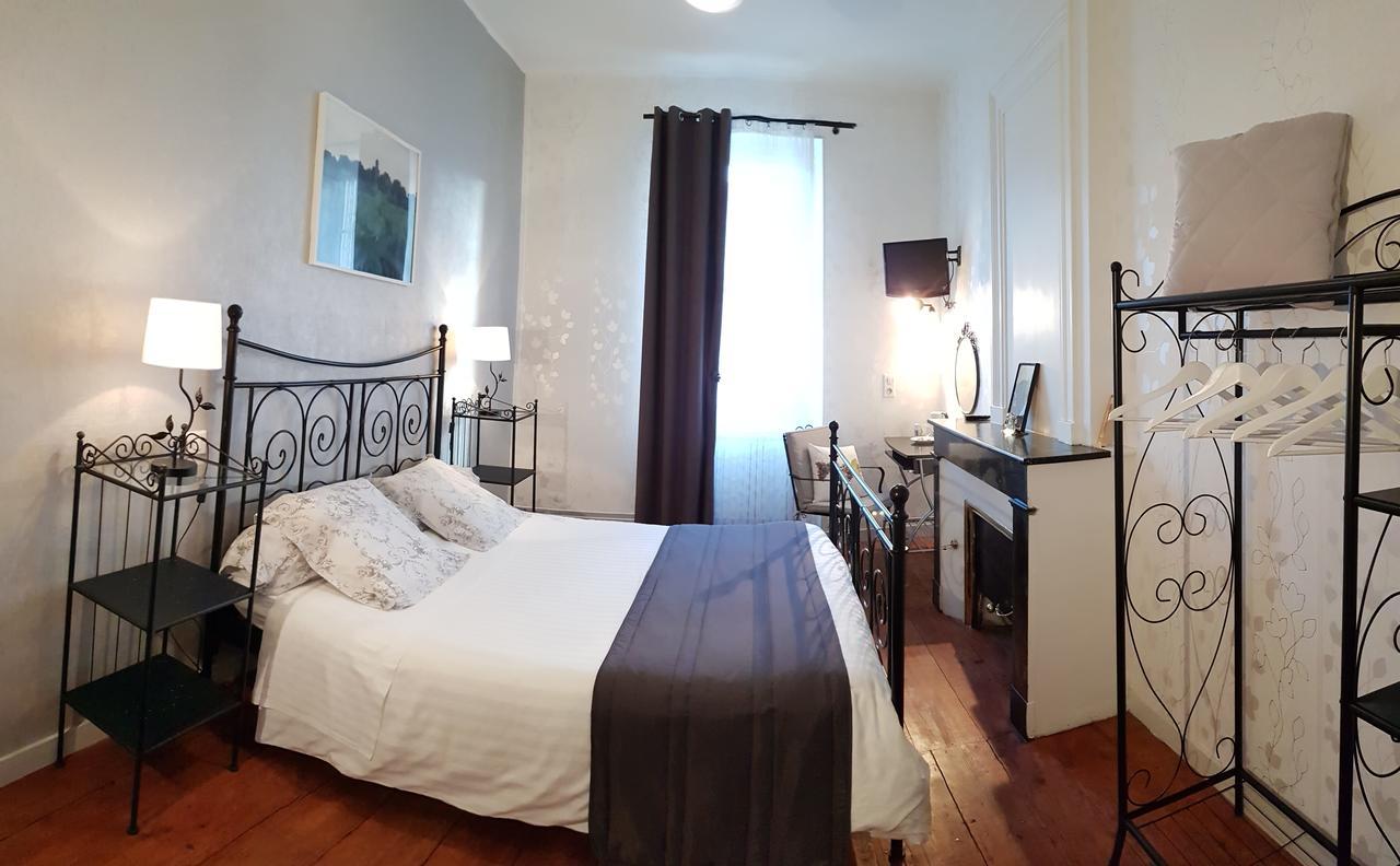Bed and Breakfast Le Medoc De Maxou Lamarque Exterior foto
